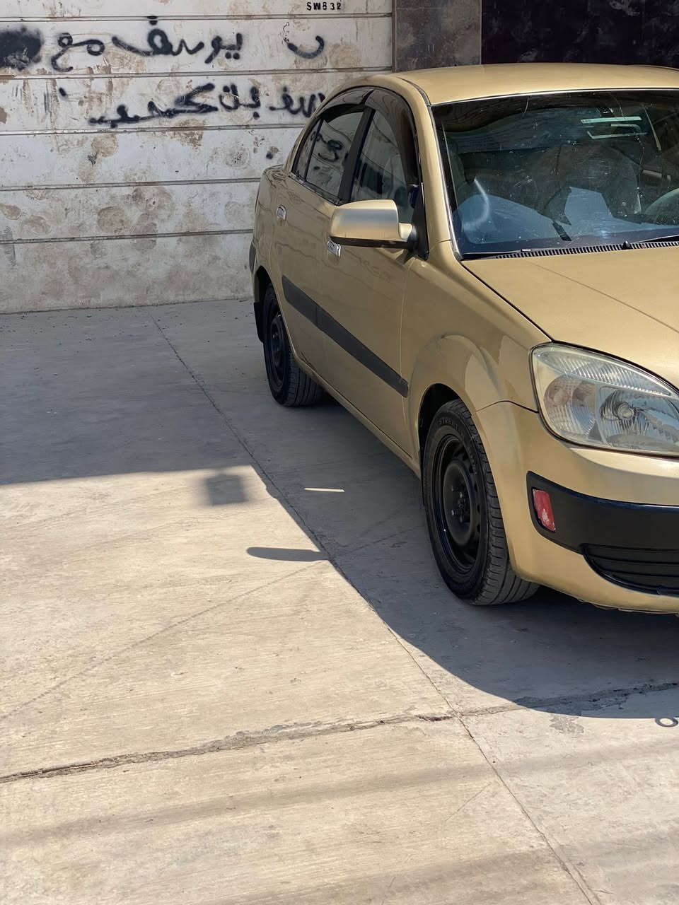 سلام عليكم كيا ريو موديل 2006 رقم بغداد مشروع وطني بسمي تحويل مباشر سنويه لل27 سياره خير من الله كير مكينه شرط تبريد ثلج  ❄️ صدر جديد تخم تاير جديد كلشي بيها شغال سياره حلوه ومو مشتغله تكسي صبغ عام جماليه سعرها 65 وبيها مجال مكاني سامراء هاتف ☎️ ***********
