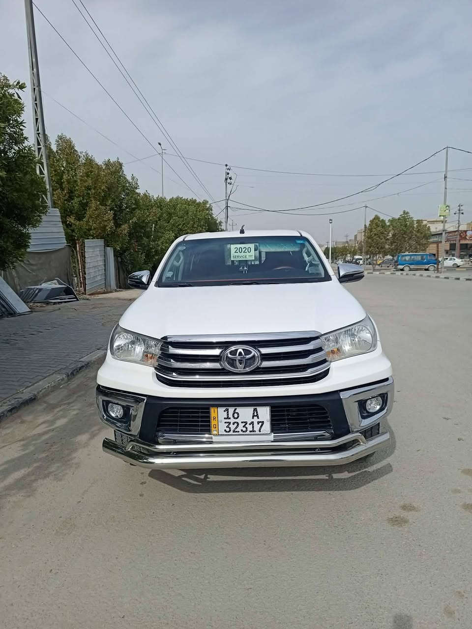 سلام عليكم للبيع هايلوكس
موديل 2020ماشيه168رقم انكليزي بسمي 
تدفه تبريد قطعتين كفاله عامه عده الباب خلف السايق صبغ 
للستفسار الاتصال على الرقم ***********
