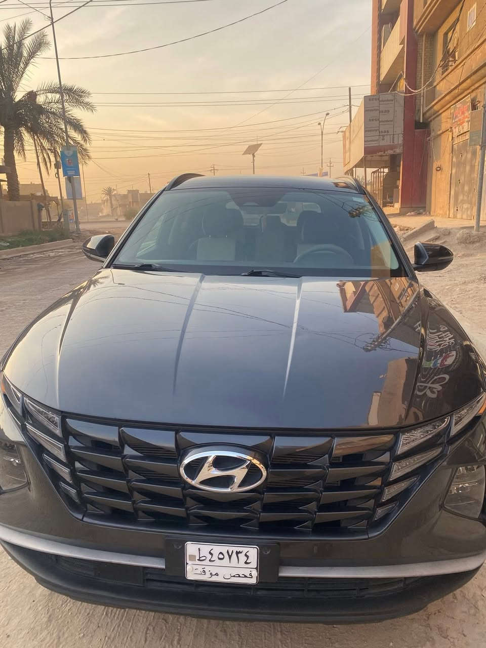 توسان 23 

باسمي 
لون رمادي  
مكاني بابل حله 

***********
