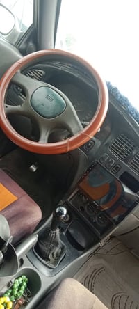 سيارة للبيع كيا سيفيا موديل 2000 محرك امسكر  السعر 40 ورقة الرقم 07822...