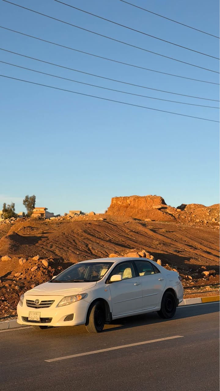 توێتا کرۆلا ٢٠١٠ 
مەکینە بچوک
گێڕ تۆماتیک

بڕاوە دوبەی زۆر خاوێنە نمونەیە لە جوانی 
پێشو پشتی کەپس گێڕو مەکینە بە شەرت

سعر. ٥٢
*********** كويسينجاك, أربيل
