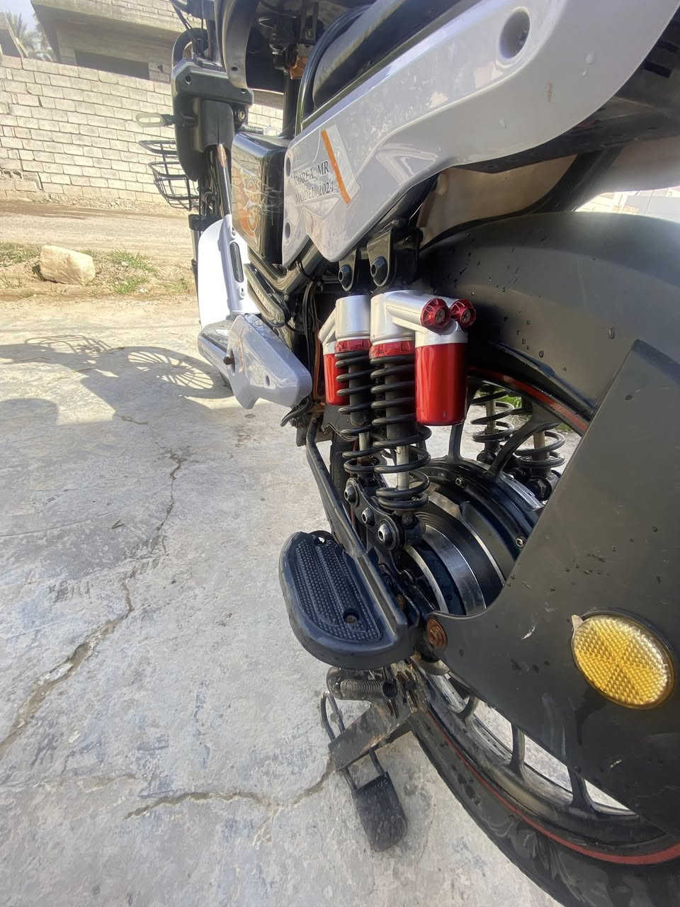 سلام عليكم دراجة شحن موديل 24كاملة مكملة اي نقص مابيهة حجم٢٤جبلي تاير لكبير بطاريات شرط عل فحص كاملة شاشة بلوتوث كارت شاشة بصمة كلهة شغالة مكاني ديالى بعقوبة سعر ب٢٤٠وبيهة مجال مكاني ديالى بعقوبة  رقم لهاتف ***********
