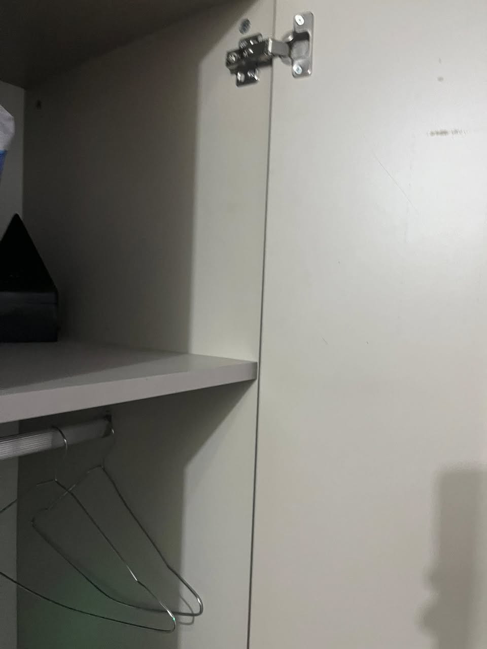 السلام عليكم غرفة تركية للبيع  ماخذهه 1500 ونص قبل 6 اشهر  بي المخزن محولة صوميات خشب قويات نضيفة كلش  اريدهه 850  9 قطع كاملة بيهه خدش صغير بس وهاي صورهه مكاني بغداد الصالحية


**إذا كنت صاحب هذا الإعلان وتريد حذفه لأي سبب، رجاءا أرسل رسالة إلى الدعم الفني**