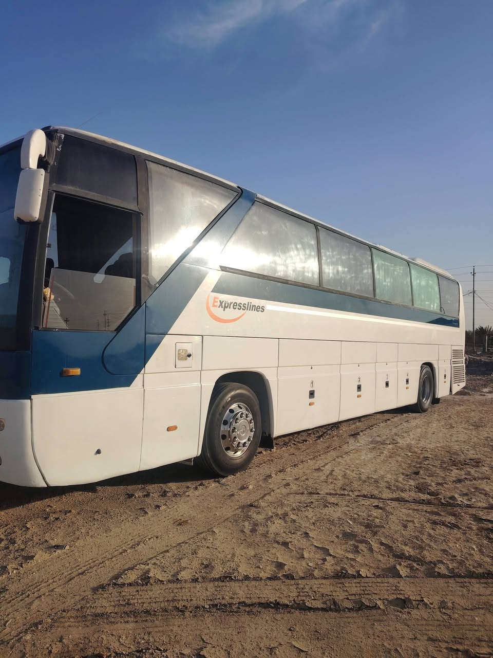 باص البيع 405 مكينه اكسوره ***********
