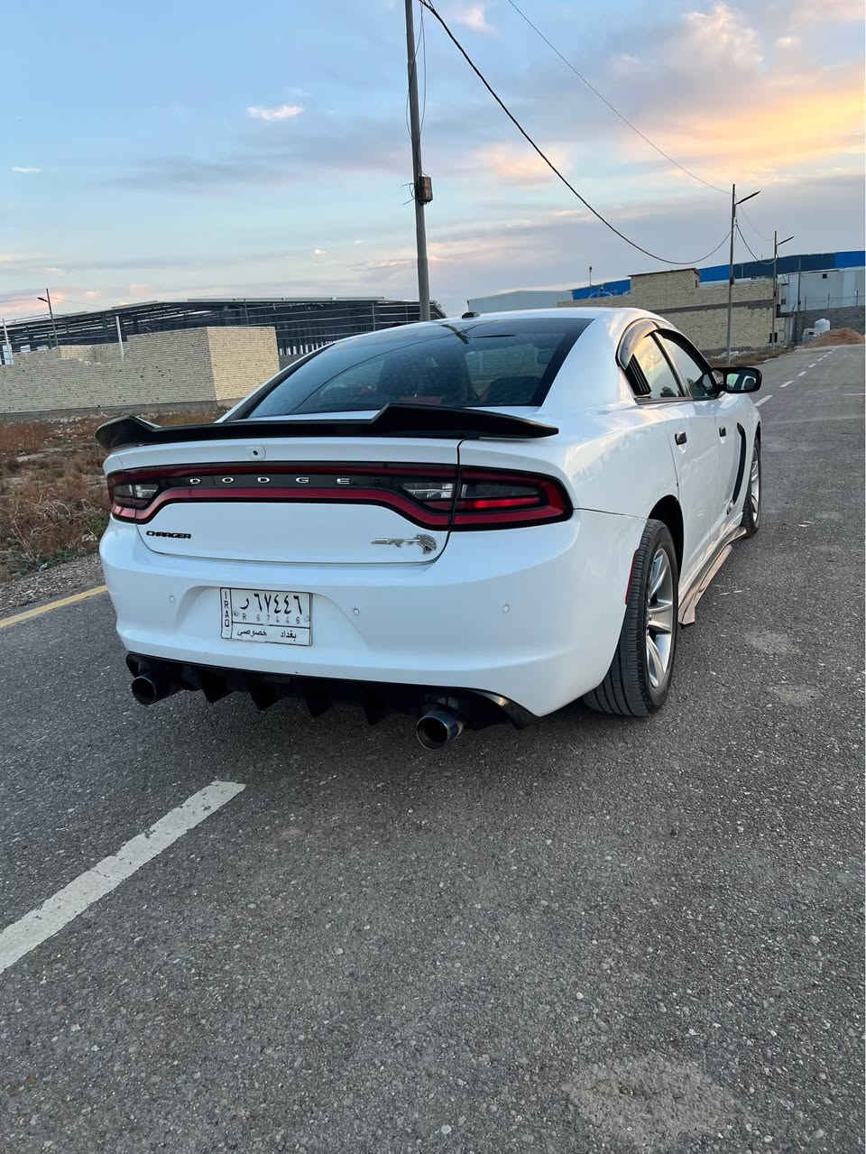 للبيع فقط جاجر 2018 السعر 215 حادثها جاملغ خلفي ايمن 
بصمه وجلد جاهزه بدون نواقص كير ومكينه كفاله صدر نضيف مكانها بغداد الزعفرانيه *********** بغداد, العراق
