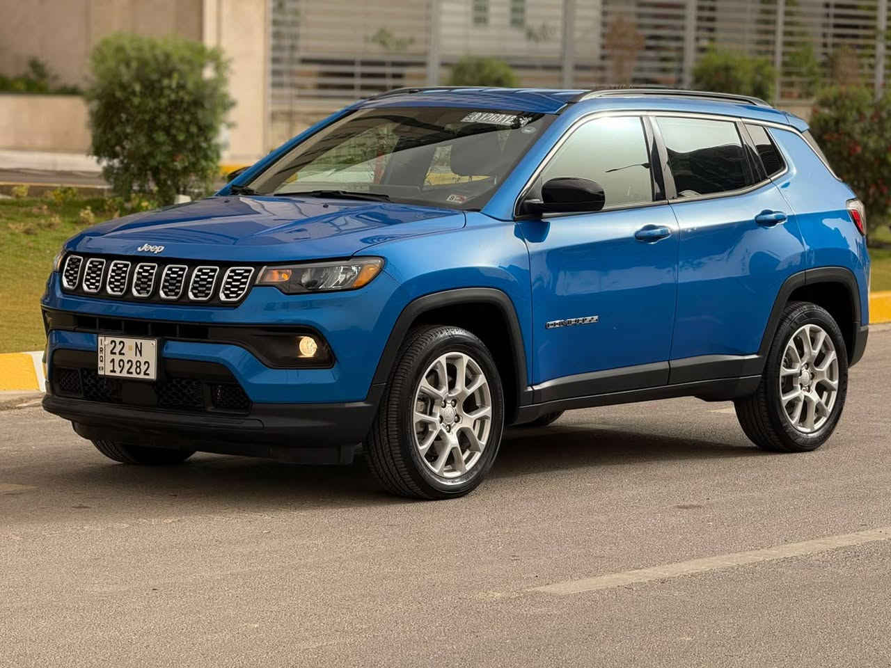 مكلف بالنشر
2023 JEEP COMPASS, LATITUDE LUX

للبيع جيب كومباس وارد امريكي موديل 2023

حادث بسيط دعامية امامي مفتوحة مكانين تعديل بارد سيارة مكفولة من الصبغ جميع الايرباكات سليمة 
سيارة جديدة بوضع الشركة ماشية 11 الف

سعر 173 ورقة 

***********

حجم محرك 2000 توربو ✈️

بصمة تشغيل وابواب بصمة وتشغيل عن بعد 

دفع رباعي 4X4

قطعتين تبريد ❄️❄️

شاشة كبيرة وكامرة دوارة

هاند بريك بصمة

كشن كهرباء

كشنات جلد

لايت انارة LED + كشفات انارة متحركة مع الستيرن

رادار نقطة عمياء تحديد مسار توقف ذاتي 

رقم اربيل وكالة او تحويل حاظر 

مكان السيارة بغداد الكرخ قرب شارع مطار بغداد الدولي 

***********
