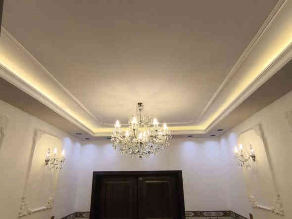 السلام عليكم

دار ١٠٠م محدث كليا واضافات جديده

واجهه ٥م نزال ٢٠م مدخلين

صاله
هول
مطبخ
حمامات ٢
غرف نوم ٢ وحده منهن سويت
بيتونه كبيره
سطحين
علما بان الارضيه مرمر الطابق الارضي
والطابق الثاني بورسلين هندي

ديكورات حديثة مع الاناره

السعر ٢٣٠مليون والتفاوض مع صاحب العقار

موقع العقار غزاليه شارع المشجر مربع أسواق تازه 

للاستفسار مكتب الطائي للعقار *********** شارع المشجر
