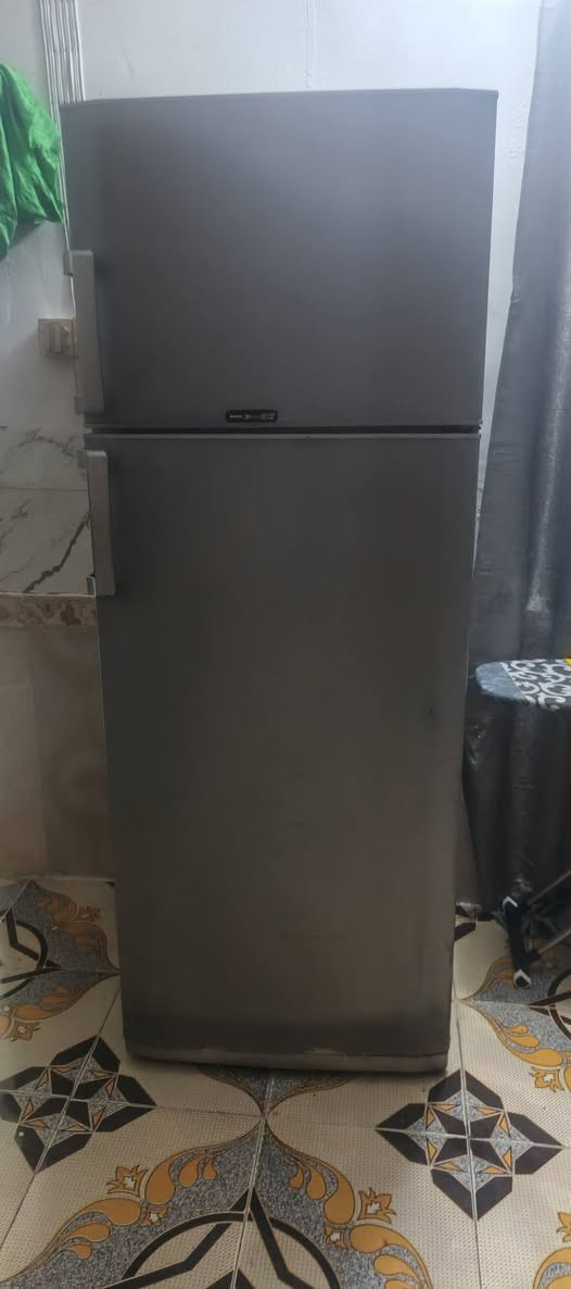 ثلاجه للبيع حجم 30 قدم ب350 وبيه مجال قليل


**إذا كنت صاحب هذا الإعلان وتريد حذفه لأي سبب، رجاءا أرسل رسالة إلى الدعم الفني**