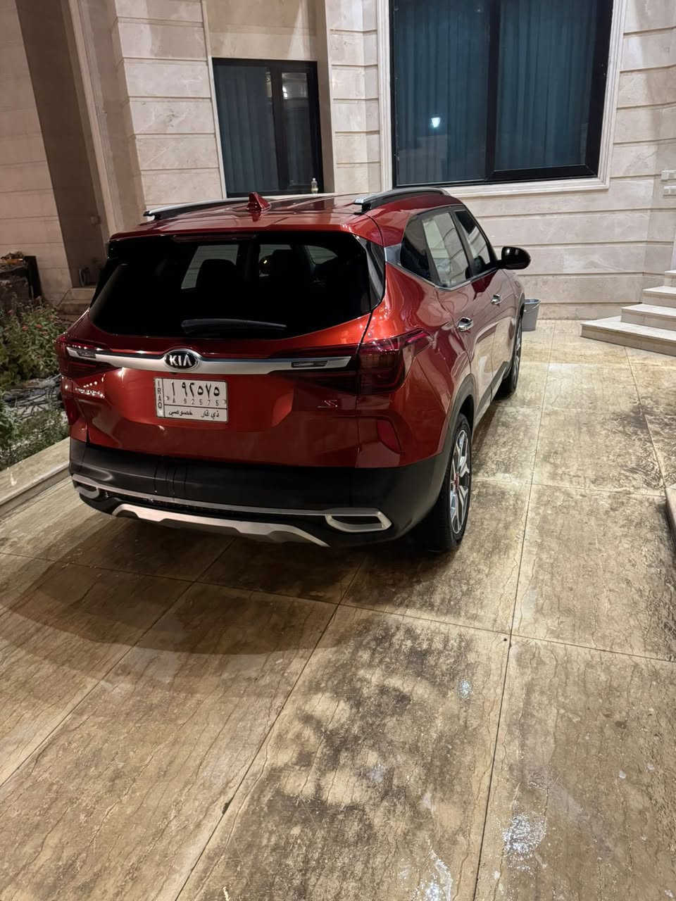 السلام عليكم
كيا سيلتوس 2021
حادثها خلفي الجنطه مبدله والجاملغات بيهن صبغ بدون ايرباك 
سياره فول مواصفات اعلى مواصفات 
رقم ذي قار حره 
مكان السياره ناصريه مركز 
السعر ١٥٥ ورقه 
***********
