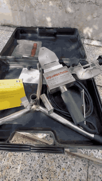 سلام عليكم 
كاوية ايطالية من2001 عندي 
ممشتغلة بالكهرباء من شركة جوكو ميني  
السعر 4ورقات
الشراي يتصل ***********
