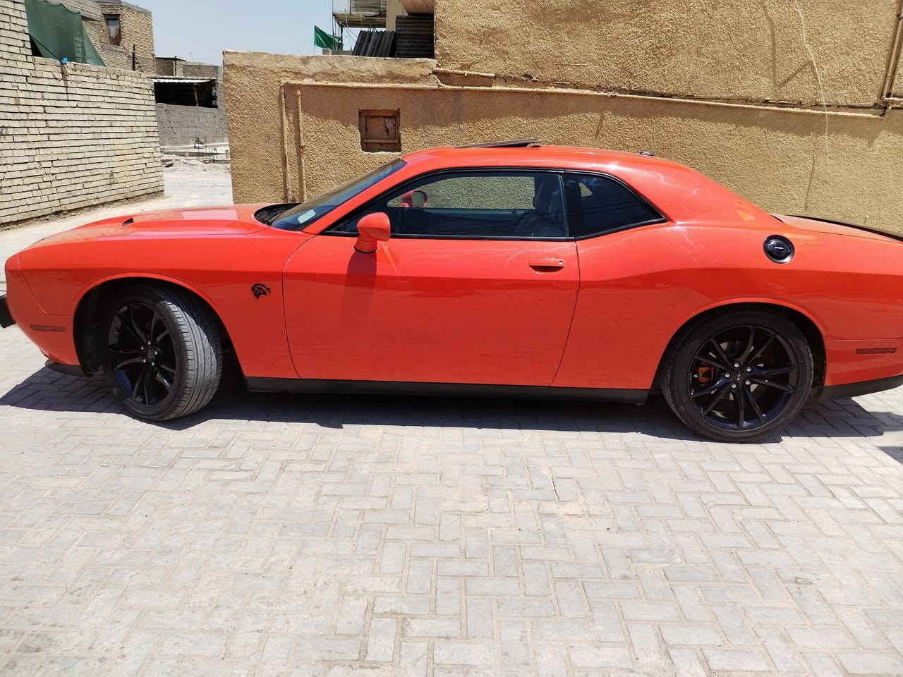 يالله ***********
السلام عليكم بيع مستعجل 
الموشراي لايعلق رجآ

جالنجر 2018 
 150 $ وبيه مجال للطيب
 فول بغداد مشروع وطني بسمي سنويه 26 
حادثه سرقه مكينه وبجم وراجعات اصليات 
يعني بيه 4 قطع مال حادث وجاملغ خلفي بي صبغ بس الحادث السرقه بدون دواخل بالعراق مابيه ظربه
ماشيه 157 k
بصمه تشغيل
تشغيل عن بعد
ترحيب عند الدخول 
فتحه سلايت
مكينه 3600 مكفوله 
شفتات رياضي
كشنات جلد كهربائي
منضومه تبريد جديده 
تخم تاير جديد
لايت زنون أصلي
اي كلوب مامشتغل بيه
عليه ادامه كامله وبراد ضمان
سياره حلوه وجديده
متواجد خاص. واتساب
مكان بغداد
