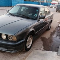 بي ام ٥٢٠ • ١٩٩٠ • كير عادي