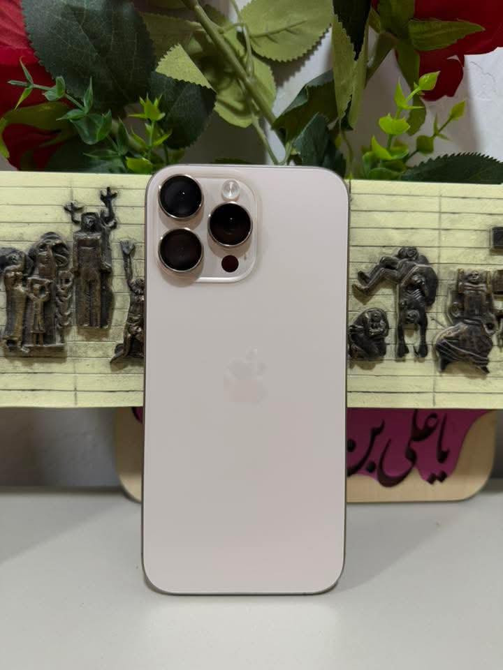 السلام عليكم
* ايفون 📲 16 برو ماكس

* لون ابيض مميز 

* بطاريه🔋98

* ذاكره 256 

* شرق اوسط عربي 

كامل ملحقاته كارتونه مطابق 

جهازه بعده بلضمان ضمان ماستر

* مكفول كفاله عامه من فتح وتصليح  

نضافه 100/100

* السعر / 1425الف وبي مجال بسيط كلش

* العنوان/ القاسم ناحية الطليعة

* للتوصل /‪788 452 6573‬


**إذا كنت صاحب هذا الإعلان وتريد حذفه لأي سبب، رجاءا أرسل رسالة إلى الدعم الفني**