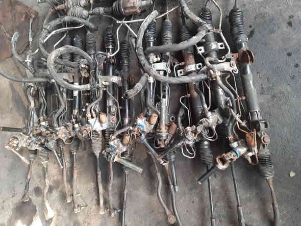 مشط استيرن التيما من موديل ٢٠٠٣ الى ٢٠١٨ مع درامشفتات محلات سنتر نيسان الموصل ويوجد توصيل سريع لجميع المحافظات للاستفسار اكثر وتساب ***********
