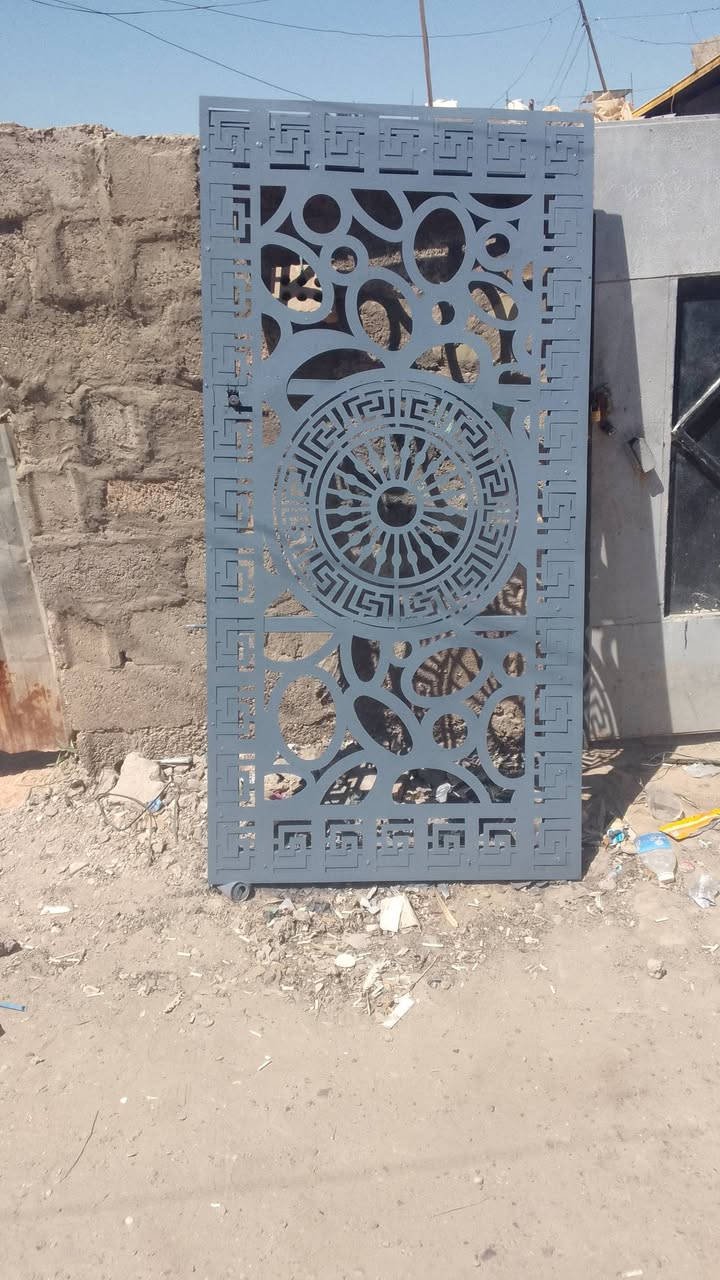 حداده عامه كافه الأعمال يخص حداده قمريه كيسبان بيبان شبابيك درج محجرات اعلانات افريمات شاشات  الاستفسار على رقم واتساب ***********
