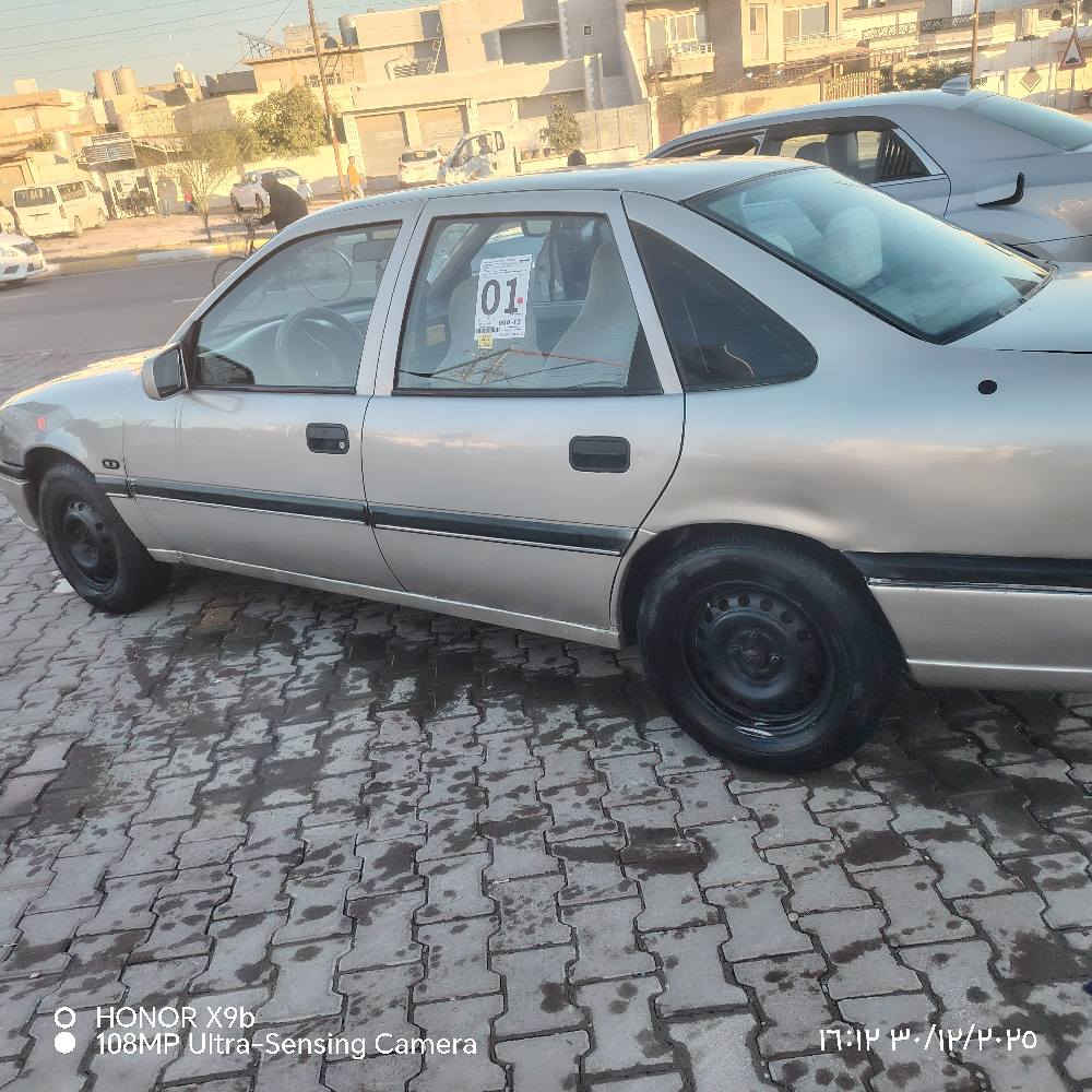 أوبل فكترا موديل 92 ، محرك حجم 20 ، گير اوتوماتيك. بطاقة بانزين بي ، سيارة قفل سنتر لوك ، بريك ABS, رقم انكليزي جديد لحد نهاية 2030 ، محرك وگير شرط ، سيارة بدون حادث ، سعر 46 بي مجال 
للأتصال *********** كركوك, العراق
