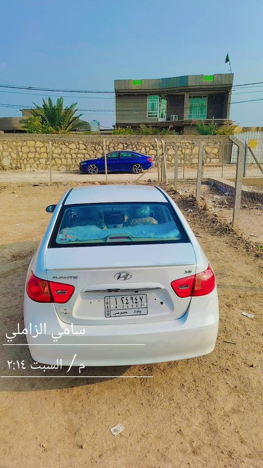 سلام عليكم الانتره موديل 2009 سياره مال بيت مال جنيان جهازه من كلشي مكينه 1600دكشن عالي المرغوب مكان سياره بابل سياره بيه قطعتين صبغ السعر ٨٧ وبيه مجال***********
