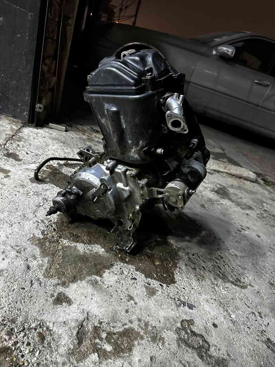 محرك تكتك TVS مكينه تنقص وبيه اكسل مستعجل عل بيعه عنواني حي القاهره ***********
