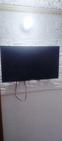 بلازمه للبيع قياس 42 السعر 175 بيه مجال بلازمه جبته وعلكته حته ما مشتغ...