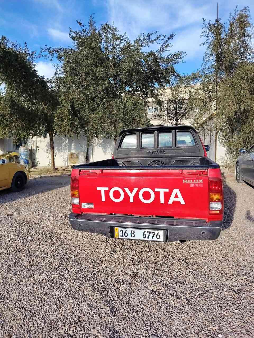 يالله سلام عليكم 
سيارة هايلوكس موديل 11
شاصي 19
السياره كفاله عامه ما عدا جم ملاحضة موجودات بالسونار 
السعر 170
مكاني كربلاء 
باقي التفاصيل واتساب 
***********
