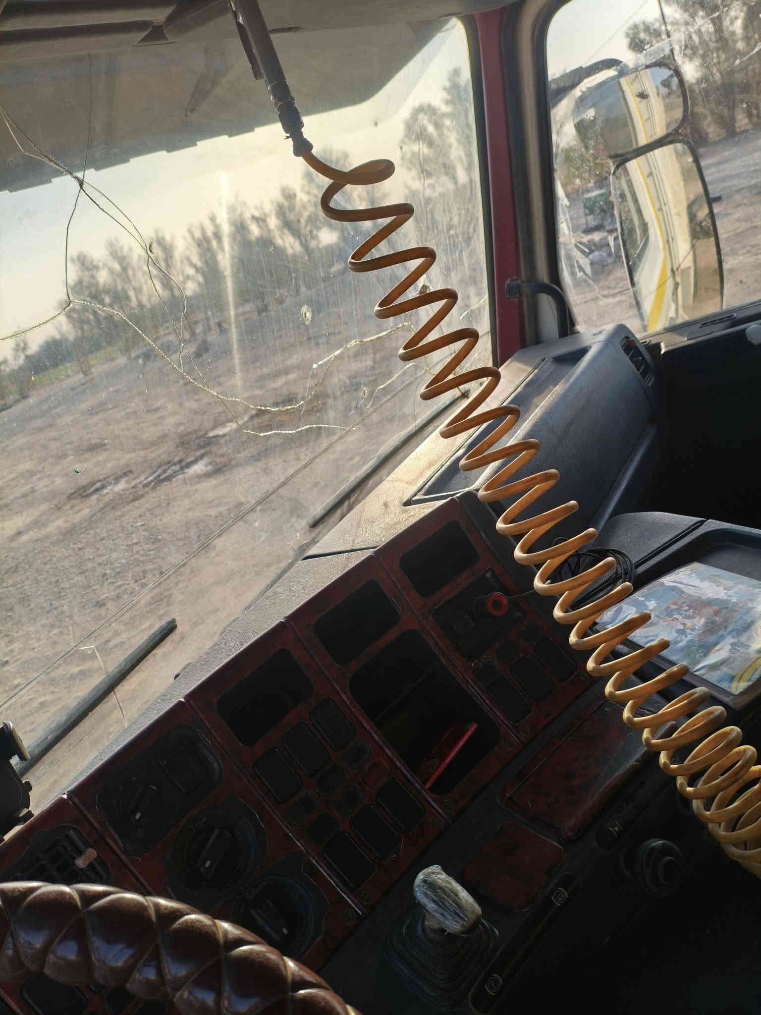 سلام عليكم سكانياا قلاب  للبيع موديل 92  مكفوله جاهزه لشغل تخم تاير محرك بي تبخير كير 5 في 5  رقم جديد سنويه
 لل27 رقم نينوى سعر170بيهاا مجال مكانهاا صلاح الدين تكريت للستفسار  ***********.   ***********
