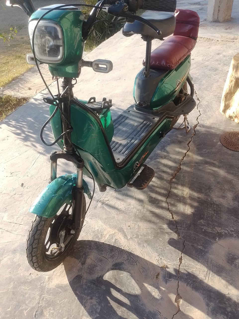 سلام عليكم دراجه لبيع ستفسار هاذه رقم *********** ,***********
