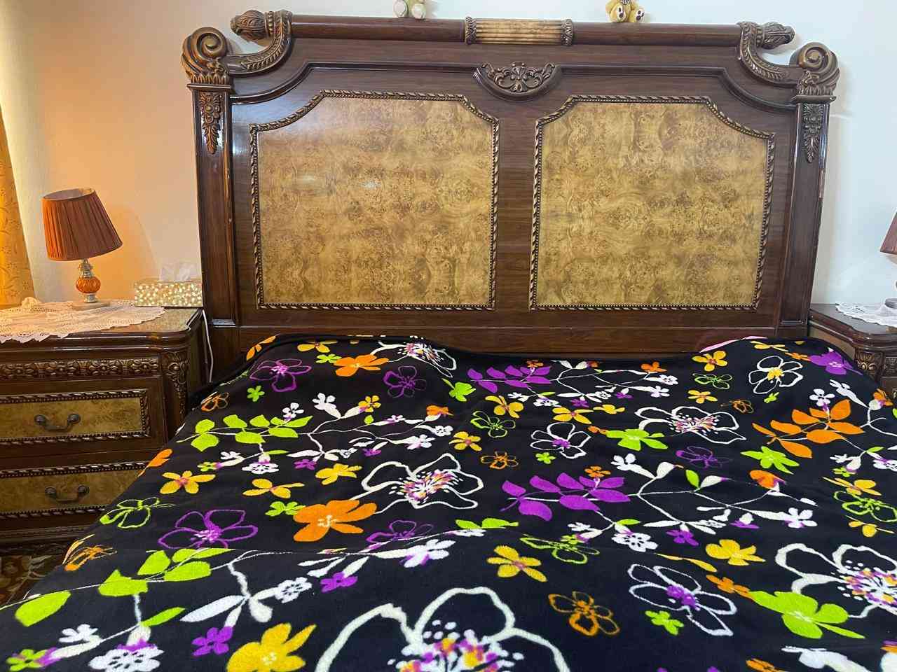 غرفة نوم للبيع مع دوشك وبردةبسعر 600الف في بغداد
للتواصل ***********
