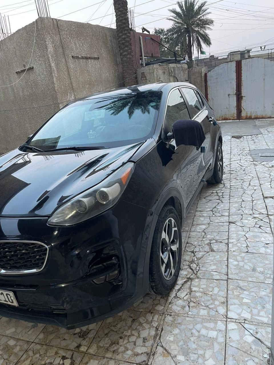 سلام عليكم للبيع كيا سبورتج 2021 وارد امريكي حادثهه جاملغ وشبرين من الباب والباقي كفاله محرك 2400 جي دي اي رقم اربيل موصفات السياره شاشه وكامره ورادر امامي وسايد بريك بل رجل تبريد قطعتين مكينه وكير خير من اللّه سياره جاهزه من كلشي ما بيها اي نقص هزه وسنويه جدد سعر السياره 163 وبيهه مجال بسيط مكان السياره بغداد
البلديات للاستفسار ***********
