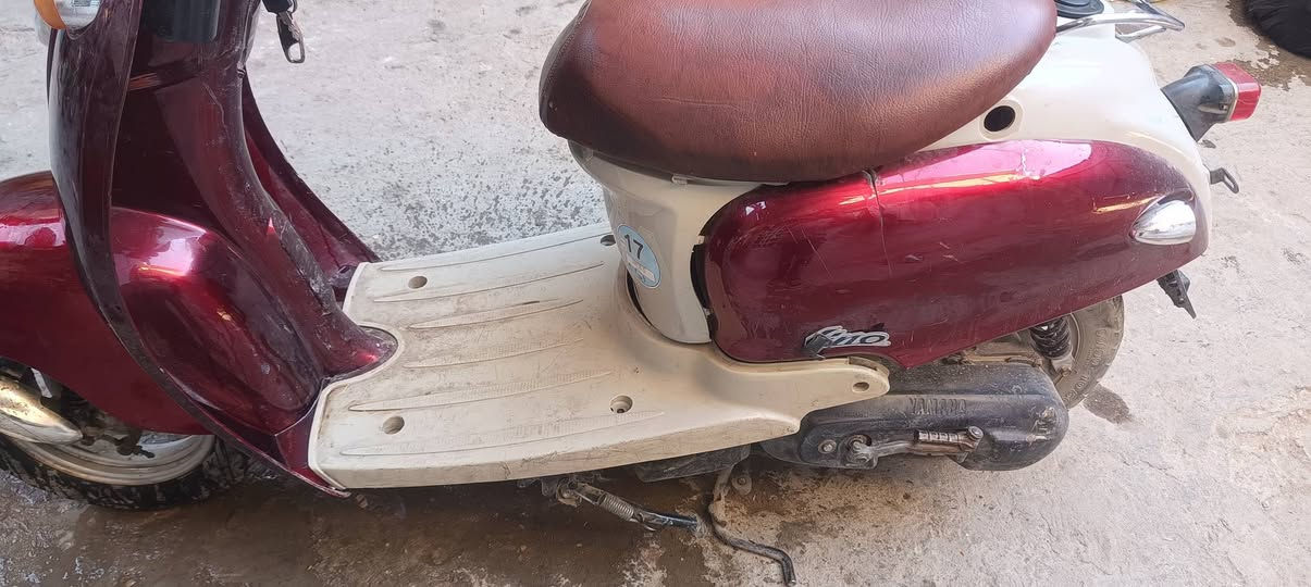 سلام عليكم دراجه كلاسك عبد الحليم دراجه ما مفتوحه ونظيفه شلعه ومعدل ودراجه سلف هندر كهربائيت كله شغاله  بيه نقص بس العداد وطوافه مال البانزين سعره 250 وبيه مجال


**إذا كنت صاحب هذا الإعلان وتريد حذفه لأي سبب، رجاءا أرسل رسالة إلى الدعم الفني**