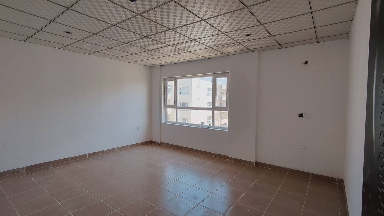 شقة في شاهان ستي
قرب ال١٥٠

طابق خامس عمارة g2

المساحة ١٢٨م تحتوي على غرف نوم ٢ صحيات ٢ صالة مطبخ بالكون ٢
سعر مناسب ❗️❕️

للاستفسار خاص او الاتصال *********** بي واتس اب
