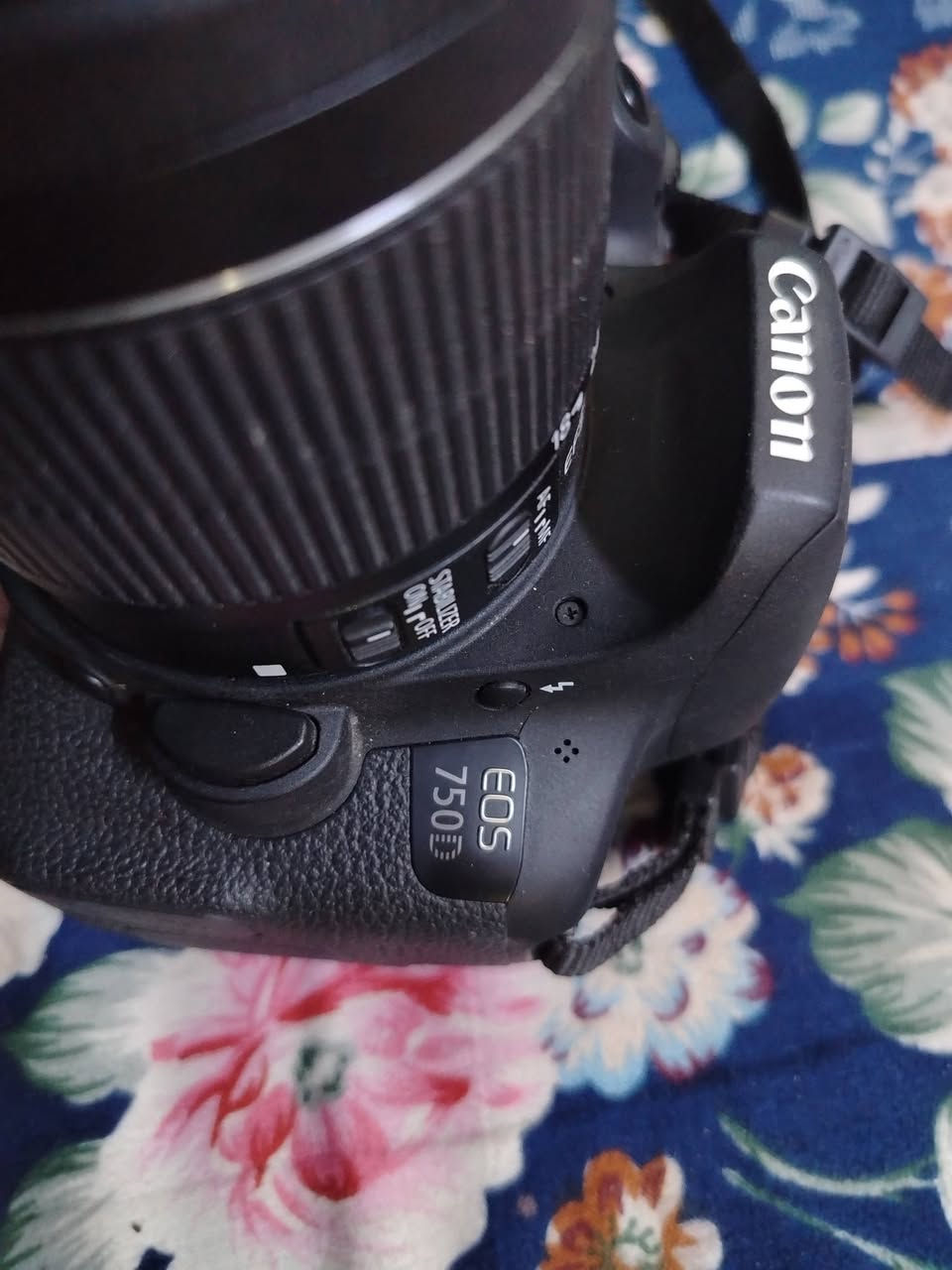 كانون 750D نضافه فول   معاه رام وحزام وشاحنه  وبطاريه   وعدسه الاصليه  السعر  450 الف مكاني بغداد


**إذا كنت صاحب هذا الإعلان وتريد حذفه لأي سبب، رجاءا أرسل رسالة إلى الدعم الفني**