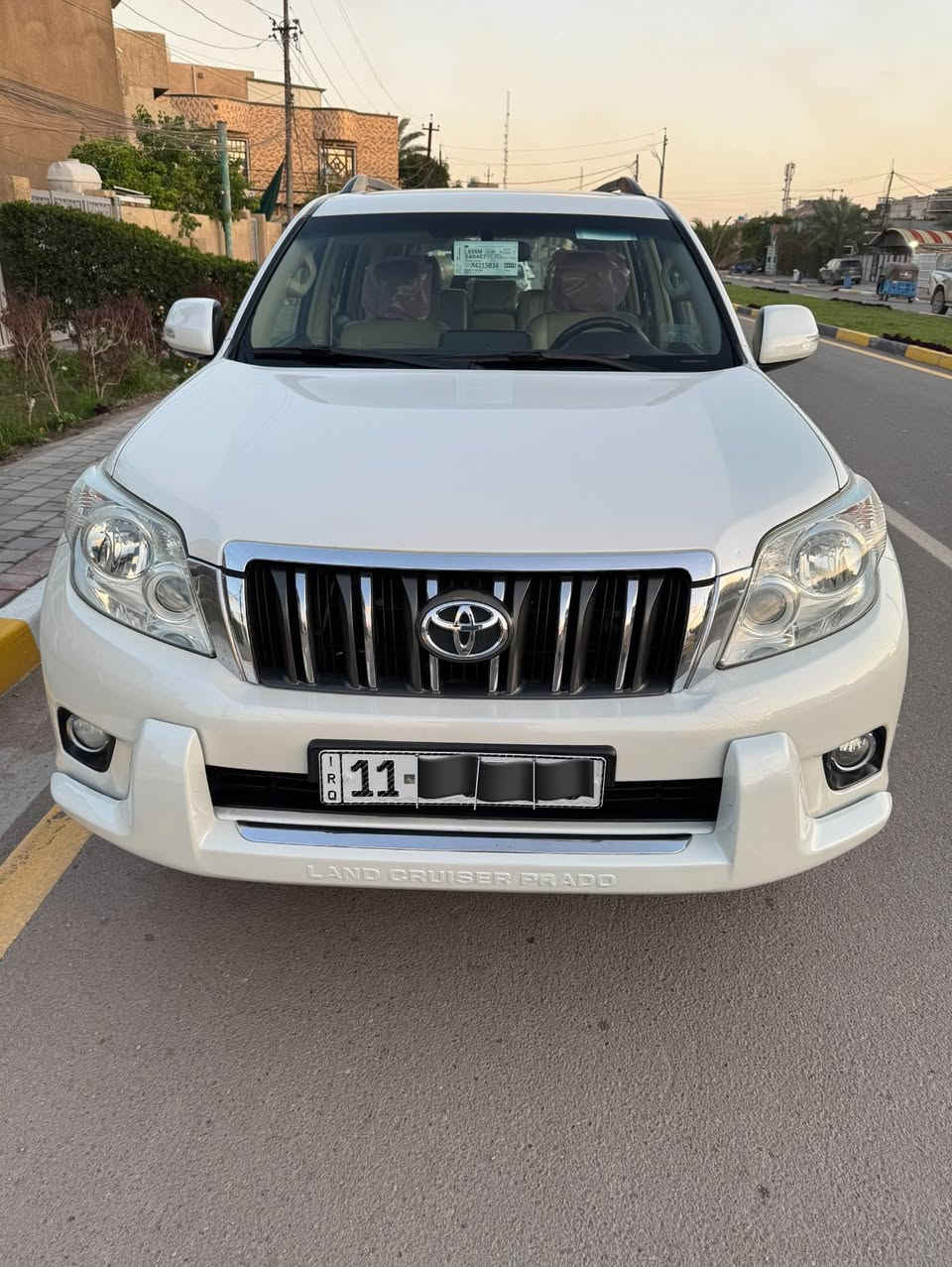 السلام عليكم
للبيع تويوتا برادو 2013 كويتي مكينة 6 سلندر مكفولة كفالة عامة من الصبغ والضربة والتبديل والفتح السيارة فووول مواصفات 
بصمة
سلايد روڤ
مقاعد جلد
دبل تانكي 
السيارة فوول معروفة مواصفات الكويتي
رقم بغداد بأسمي 
ماشية 91
مكانها بغداد
***********
