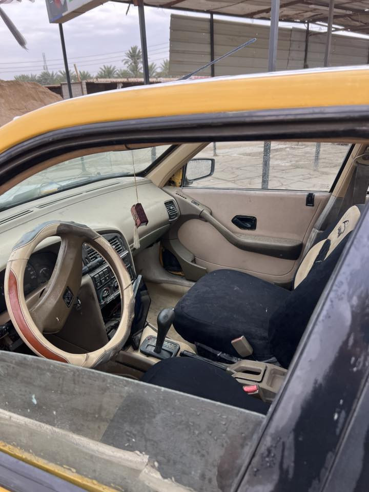 لبيع كير ومكينه كوله موديل 10.  سعر 26وبيه مجال بصيط مكاني بغداد ورادله شغلات بصيطه.  والتصال علا رقم ***********
