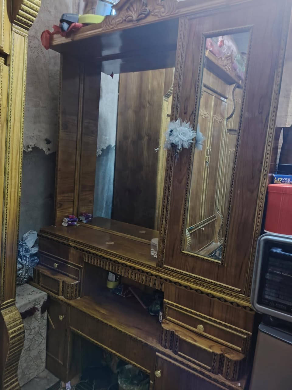 غرفه لبيع سعر مليون 
***********
