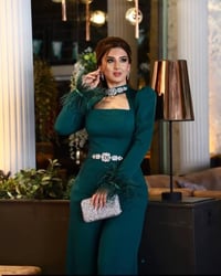 لارج • نفس المودل