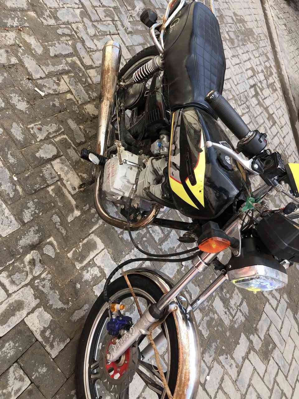 السلام عليكم ايراني للبيع موديل 22.  عنوان بلعوره سعر 500 \\***********
