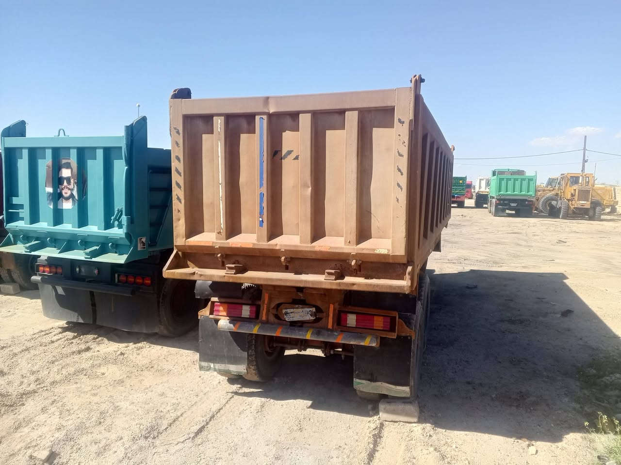 للبيع 
عربانه تفصال  بيت جدعه 
مكفوله 
حوض جديد 
براد 16
دنكير 16
جاهزه الشغل 
***********
