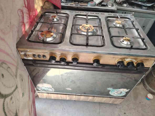 📢📢 عرض لليوم واحد فقط 

🏃🏃طباخ 5 عيون شرط كله شغال مع الضمان ب130 فقط

🏃🏃العنوان كربلاء طريق الحر الصغير قرب جامعه أهل البيت مجاور روضه السنابل.....

🙋🙋مزاد فارس الكربلائي للاثاث المستعمل والجديد بخدمتكم ان شاء الله....
📞👈***********
📞👈***********
