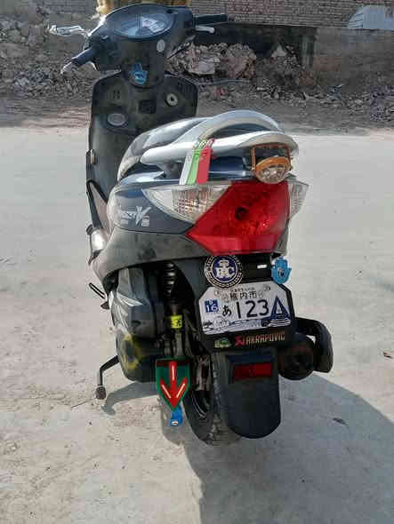 سلام عليكم دراجه كامكو للبيع ***********
