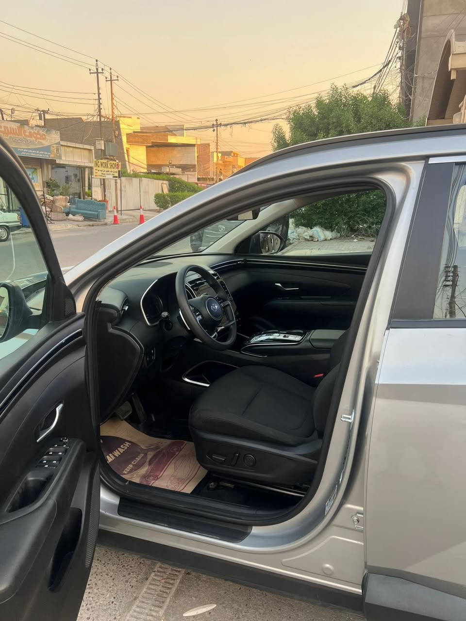 سلام عليكم
توسان موديل 22 هايبرد
حادثها صبغ قماره بدون ايرباك 
ماشيه 12 الف رقم بغداد باسمي
مكاني كاظميه
سعرها 190 ورقه قابل للتفاوض 
صورها وصور الحادث بالمنشور
للتواصل وات ساب
***********
