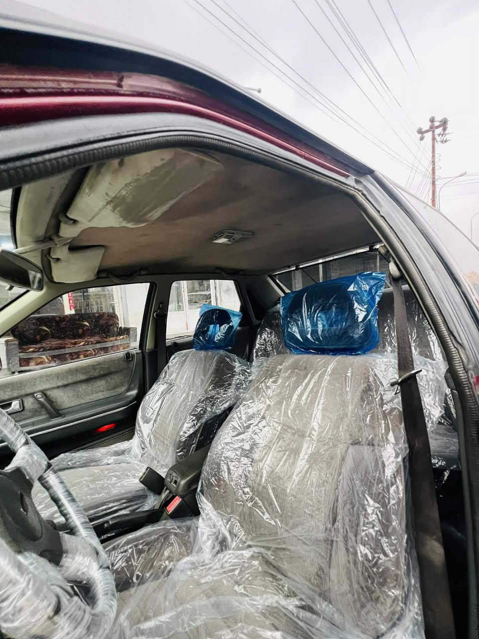 مازدا1990 ٨وبەخ تەبرید:چوارجام کارەبا:ویل حەسیر:ڕەقەم سلێمانی:دەفتەر بەنزینی هەیە: هەمووگیانی بەشەرت:بێ سبوخ:بێ لێدراو:بێ خیاس:گێر و مەکینە بەشەرت:تاخمپێش تازە:بێ مەسرەف: شوێن کەرکوک فەیلەق:***********
