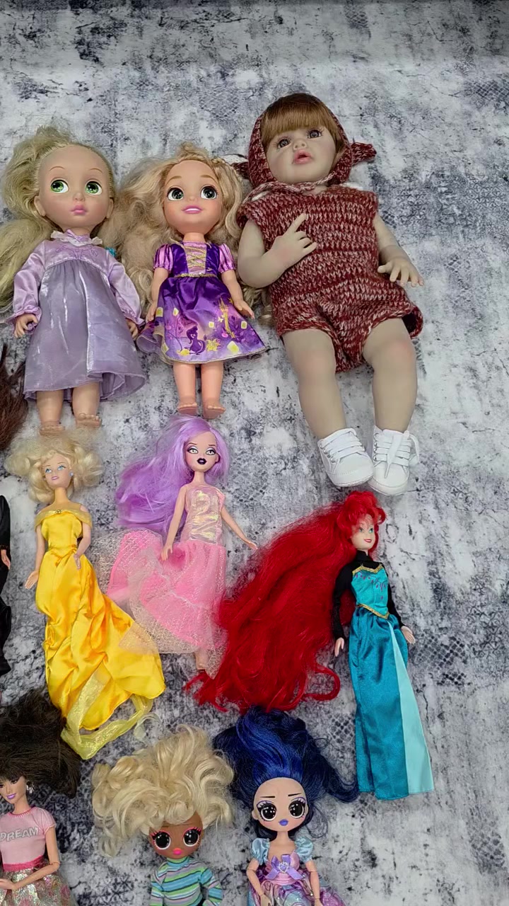 لعابات احجام مختلفة عدد 17 قطعة متوفر


**إذا كنت صاحب هذا الإعلان وتريد حذفه لأي سبب، رجاءا أرسل رسالة إلى الدعم الفني**