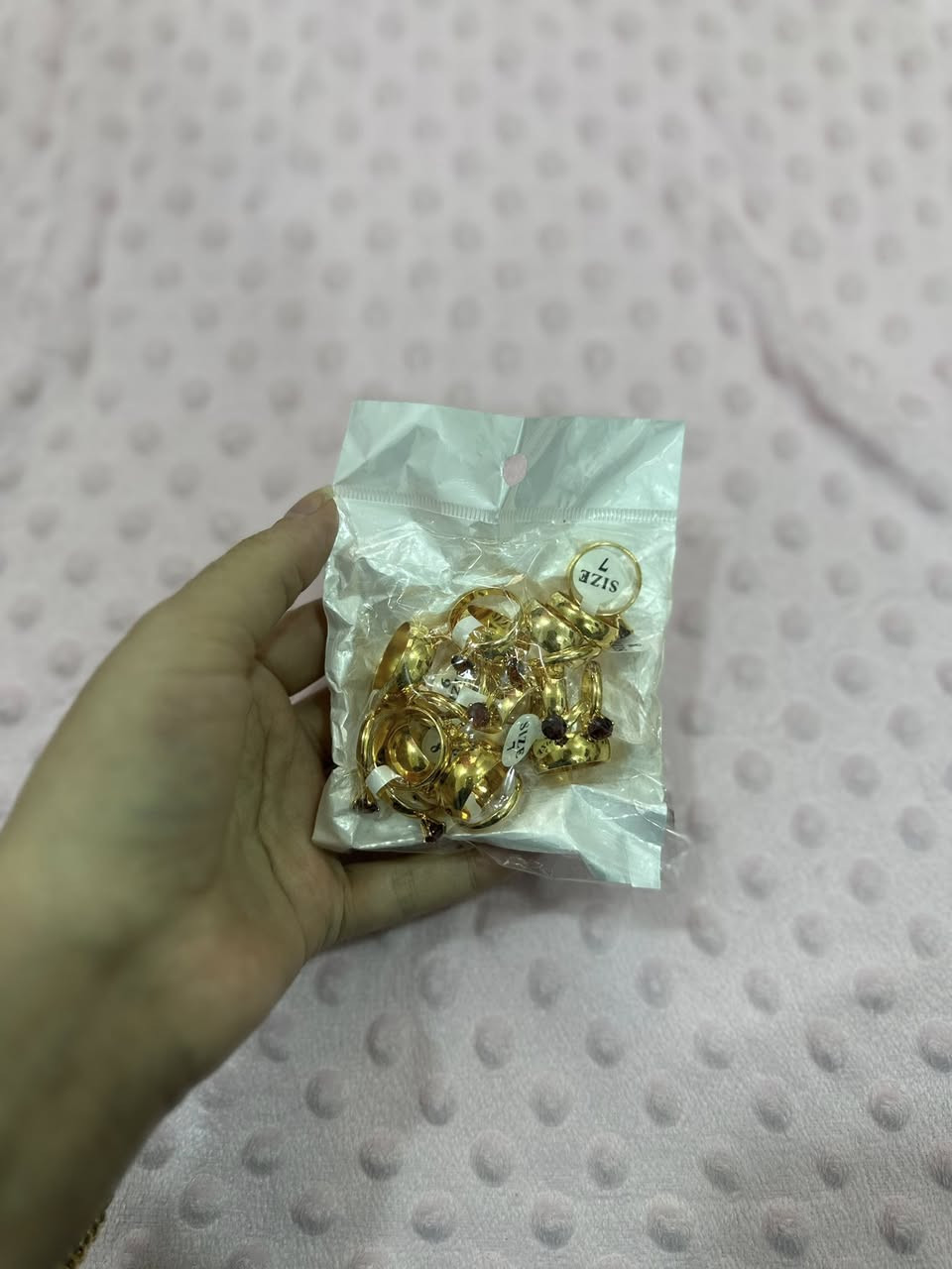 اي قطعة داخل المنشور على الف
يوجد توصيل داخل سبع البور (الف)
رقم/*********** او خاص
