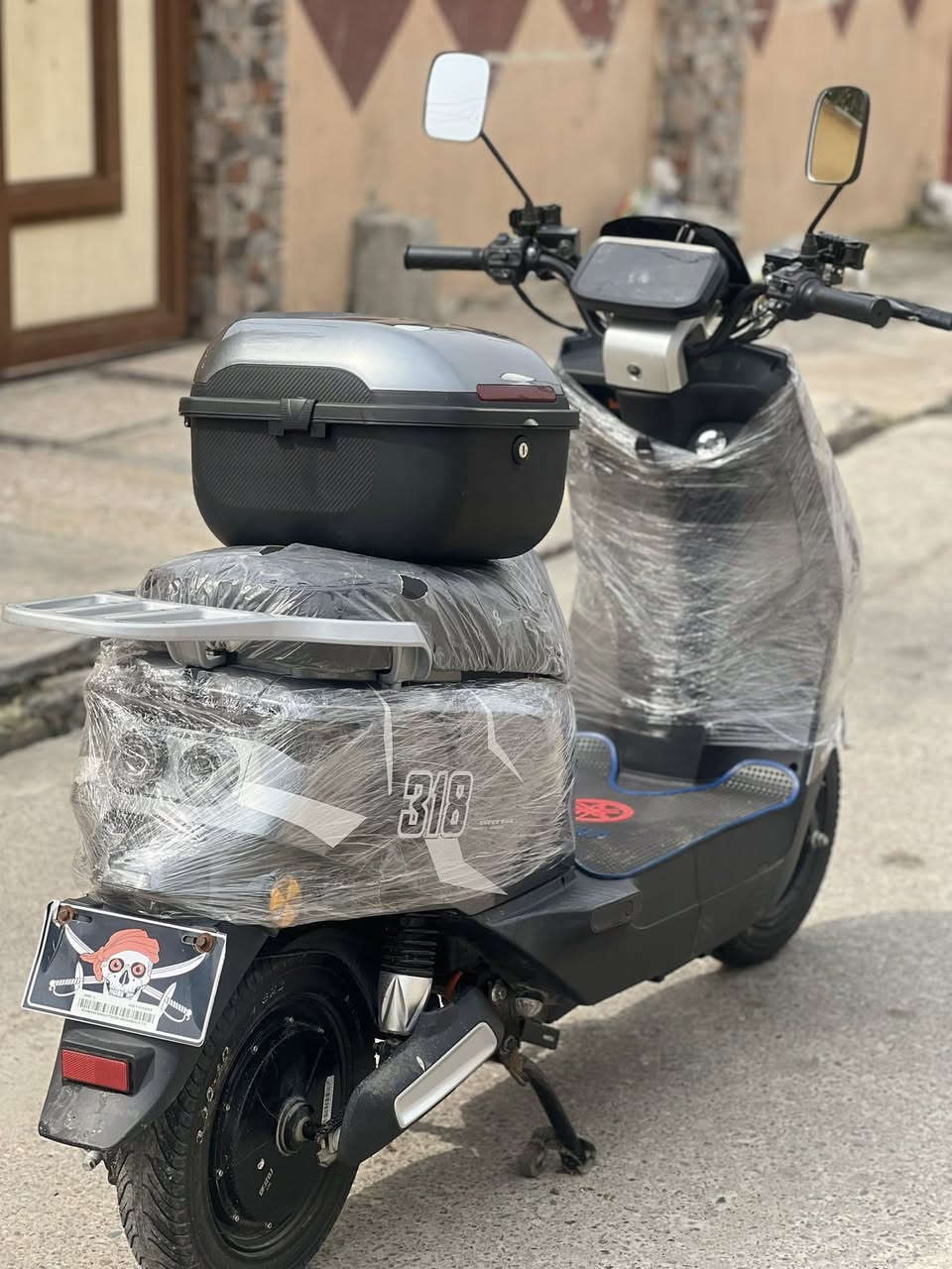 ماطور شحن للبيع 318
النظافة 100‎%‎ باتريات جدد السعر 580 وبي مجال للاستفسار الاتصال او مراسله واتساب ***********
