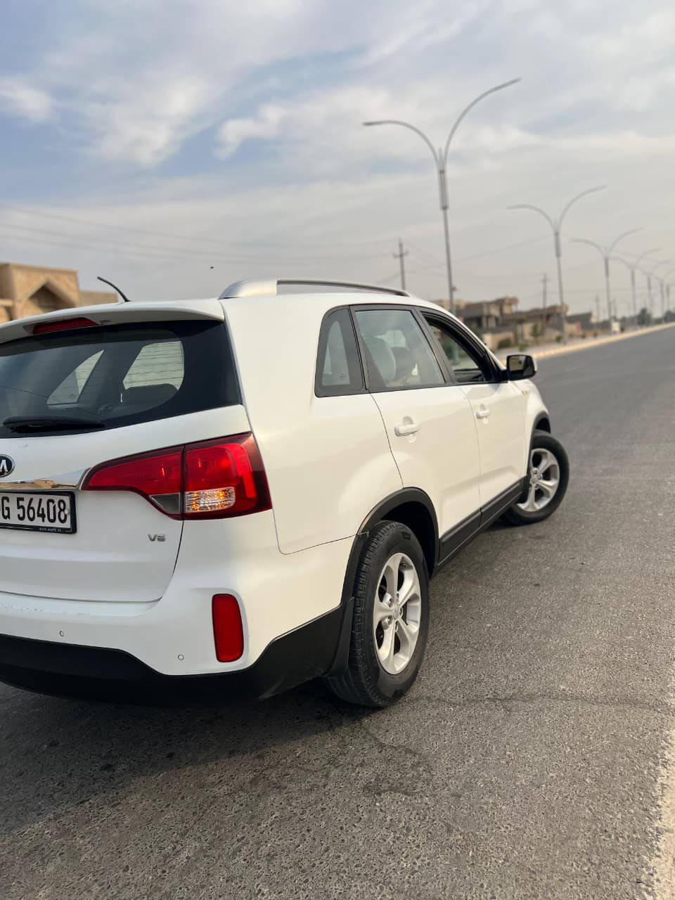 سرونتو 2014 خليجي.        6 سلندر.      سيارة. تبريد مركزي  كلين مكفولة كفالة عامة.     
شاشة كاميرة.   100الف كيلو ماشي    
بيها شبر بارد بصيط يم هيلال. بعد مكفولة  

رقم سليماني.   مكان / صلاحدين 

رقم/‭0772 943 8696
