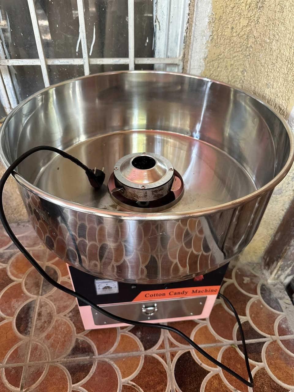 .
مكينة عصاير نضيفه مستعمله شهر واحد هيه وغراضها سعرها 

٣٢٥ وبيها مجال بسيط 

مكينه شعر بنات ايضا نضيفه بعدها جديده مستعمله شي بسيط سعرها ١٠٠ وهم بيها مجال بسيط 

للاستفسار ***********
