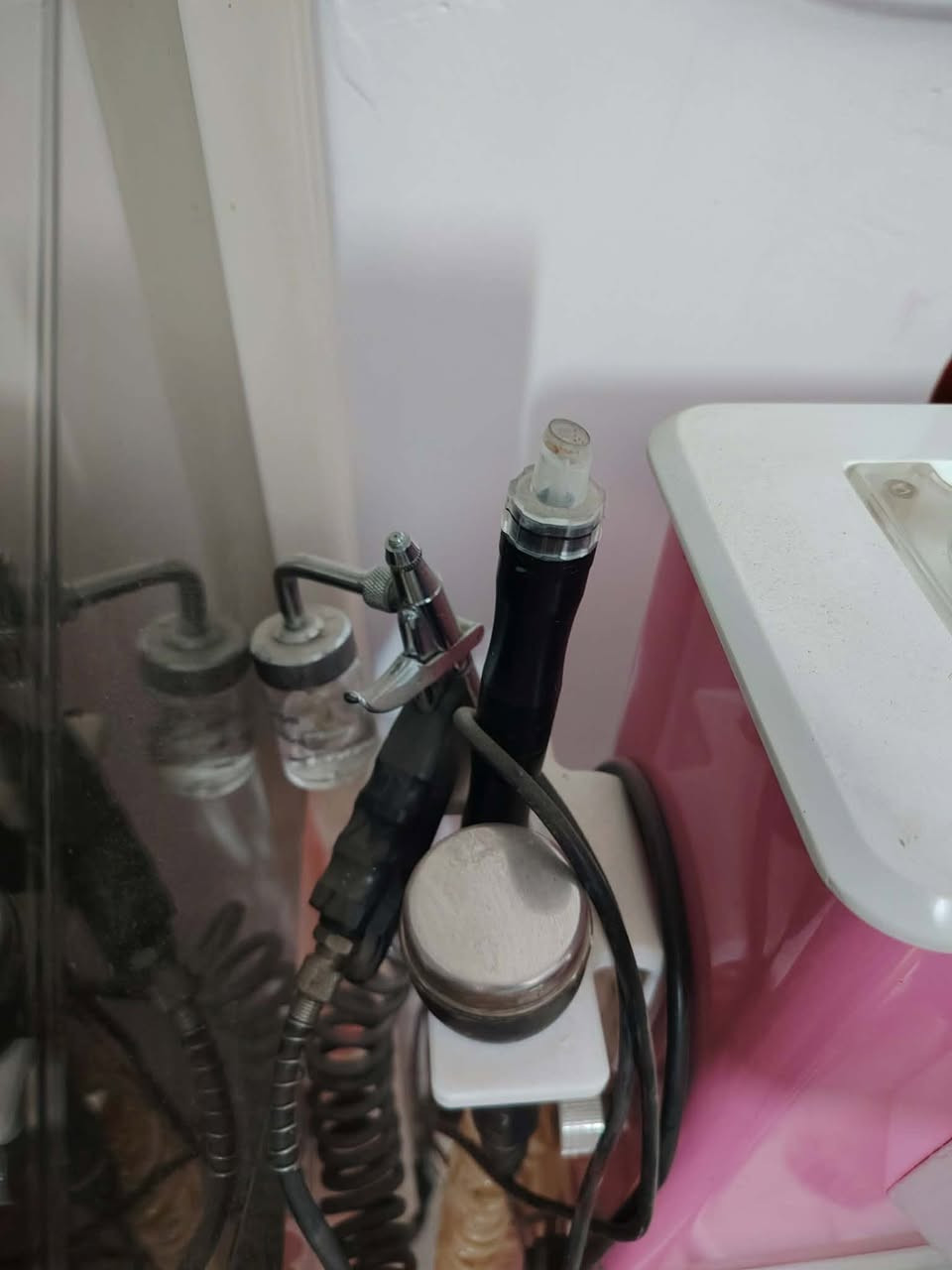 جهاز تنضيف بشره ٣٠٠كرسي حلاقه ٨٠كرسي وردي ٤٠بغداد مدينت الصدر


**إذا كنت صاحب هذا الإعلان وتريد حذفه لأي سبب، رجاءا أرسل رسالة إلى الدعم الفني**