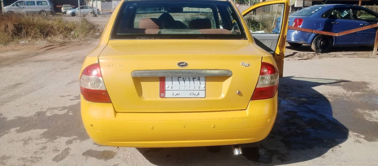 السلام عليكم طيبه 17 مصفره هيا وغرامات سنويتها ساقطه رقم كربلاء مكينه وكير وحداديهت مكفولات بيها الرابع يفلت البدي مكفول على دفت شاملغ الخلفي مصبوق مكان السياره كربلاء طويريج السعر 35 وبيها مجال رقم الهاتف ***********
