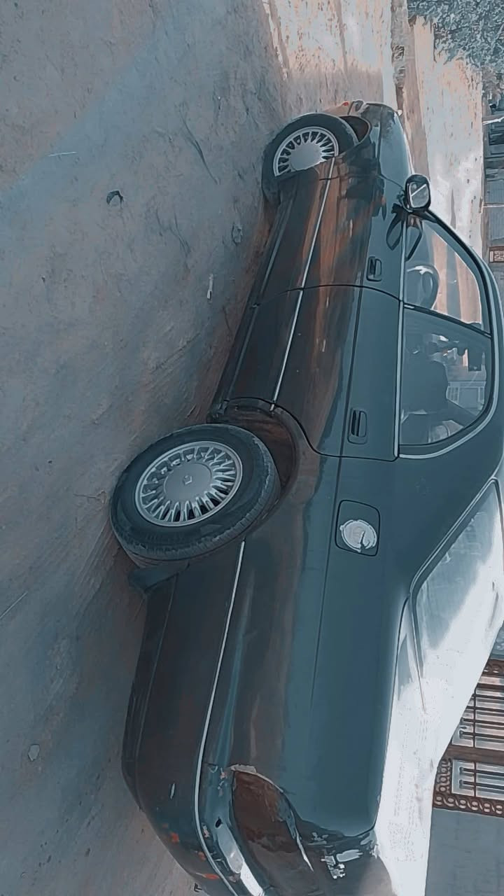 سلام عليكم ورحمة الله وبركاته سياره بطه موديل 92رقم بغداد سنويه انكليزي سياره مكفول من العيب الشرعي محرك وكير مكفولات المكان نجف السعر 55 وبيه مجال رقم الهاتف ***********
