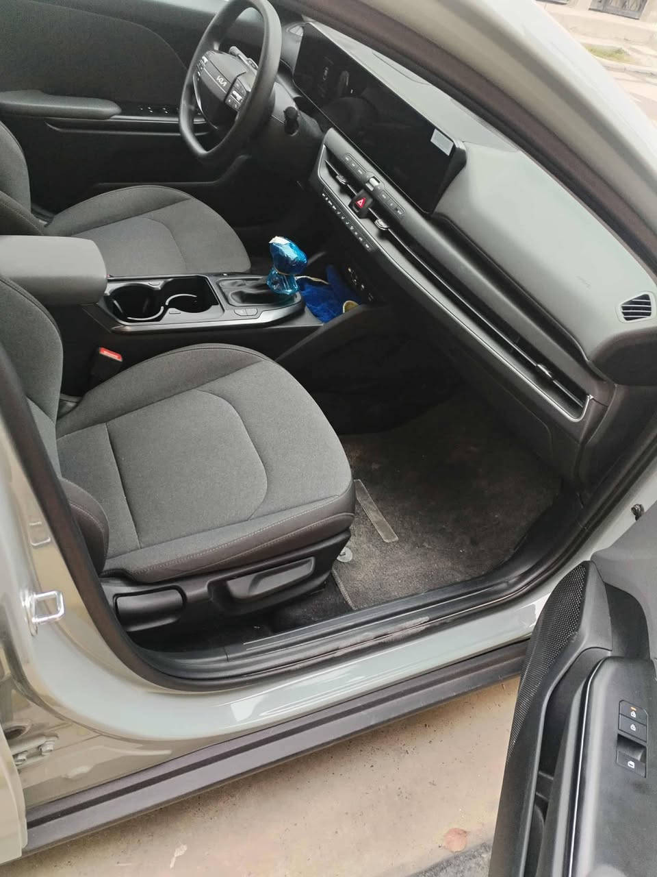 سلام عليكم كيا كي فور ٢٠٢٥ حادثهة مضح بلصور جاملغ امامي وصارت بيهة طخة بلعراق شوية بلجنطة موضحة بلصور سيارة جديدة لستفسار *********** مكاني بغداد الغزالية السعر ١٧٠ مجالة صبيط
